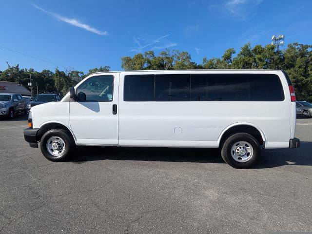 Used 2024 Chevrolet Express 3500 LS RWD image 7