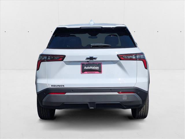 New 2026 Chevrolet Equinox LT w/ Convenience Package II image 8