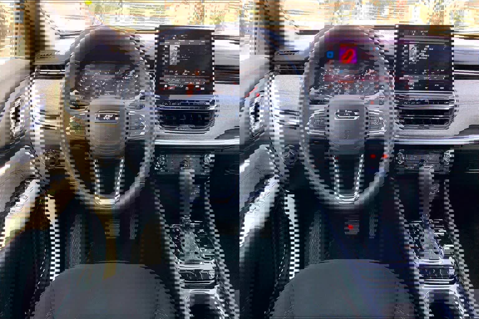 Used 2023 Jeep Compass Sport image 6