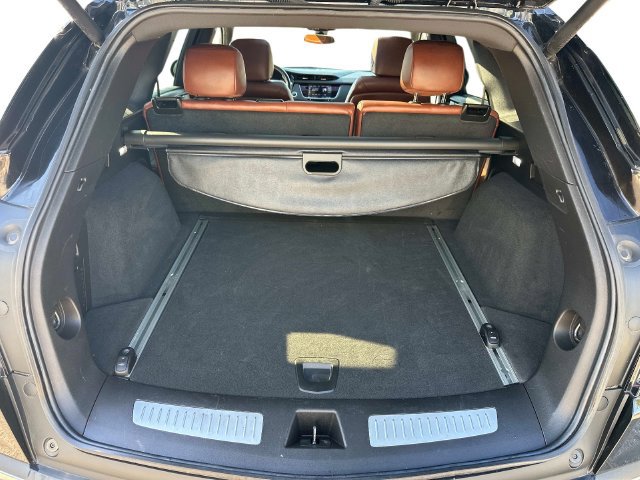 Used 2024 Cadillac XT5 Sportv AWD/4WD image 11