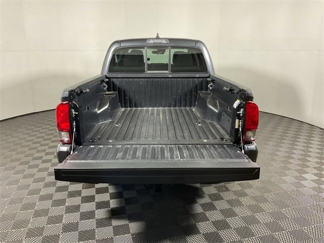 Used 2022 Toyota Tacoma SR image 12