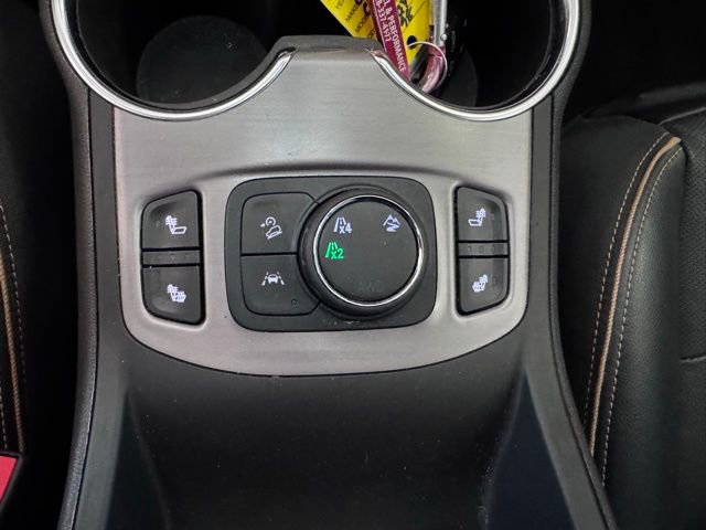Used 2024 GMC Terrain AT4 image 23