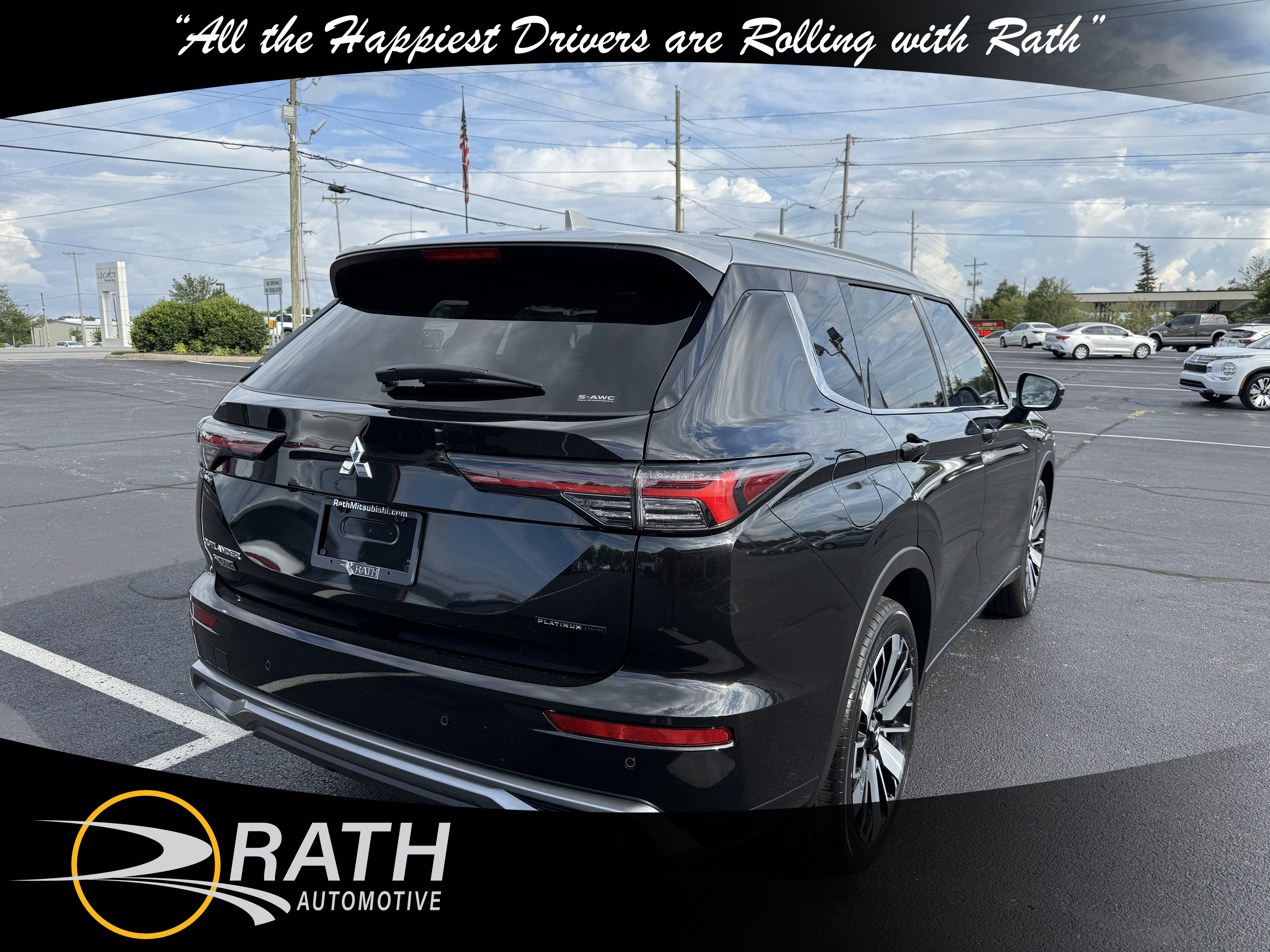 New 2025 Mitsubishi Outlander Platinum Edition image 9