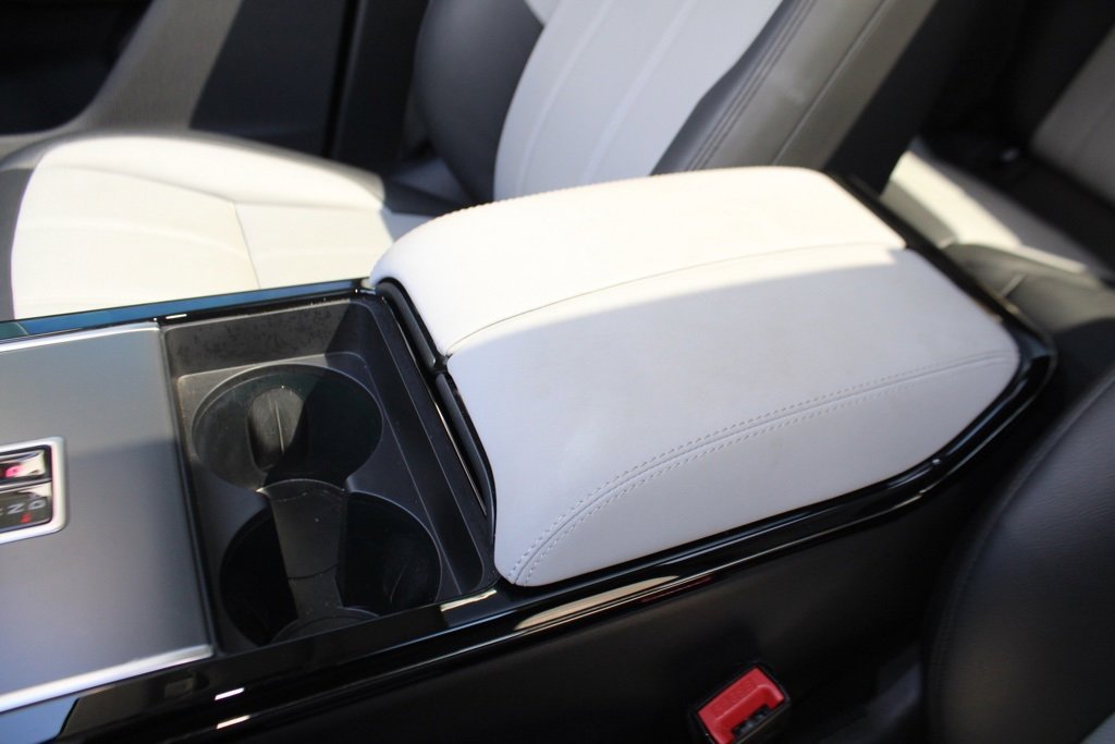 Used 2024 Land Rover Range Rover Evoque Dynamic SE image 19