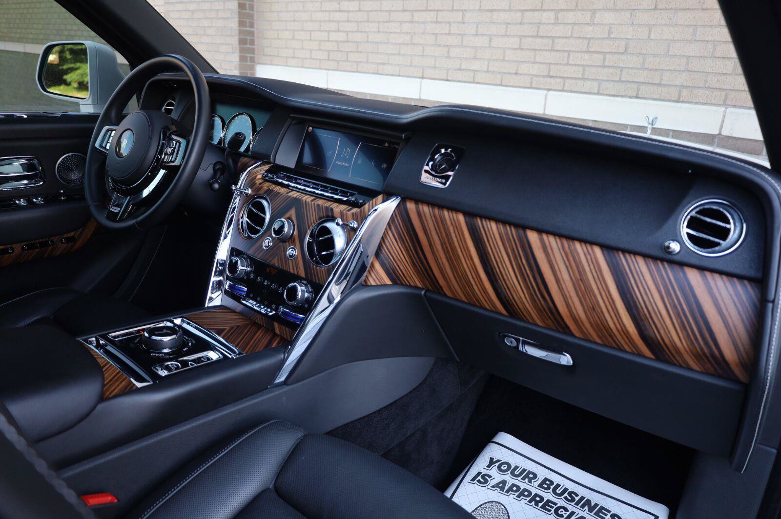 Used 2019 Rolls-Royce Cullinan AWD/4WD image 39