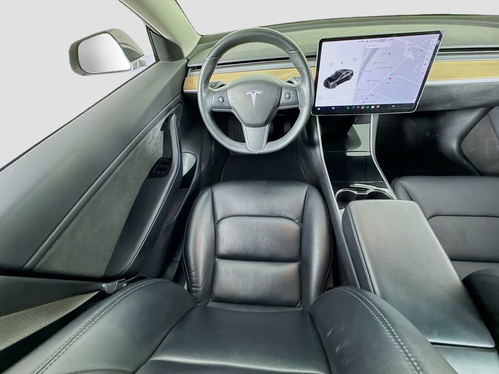 Used 2018 Tesla Model 3 Long Range RWD image 13