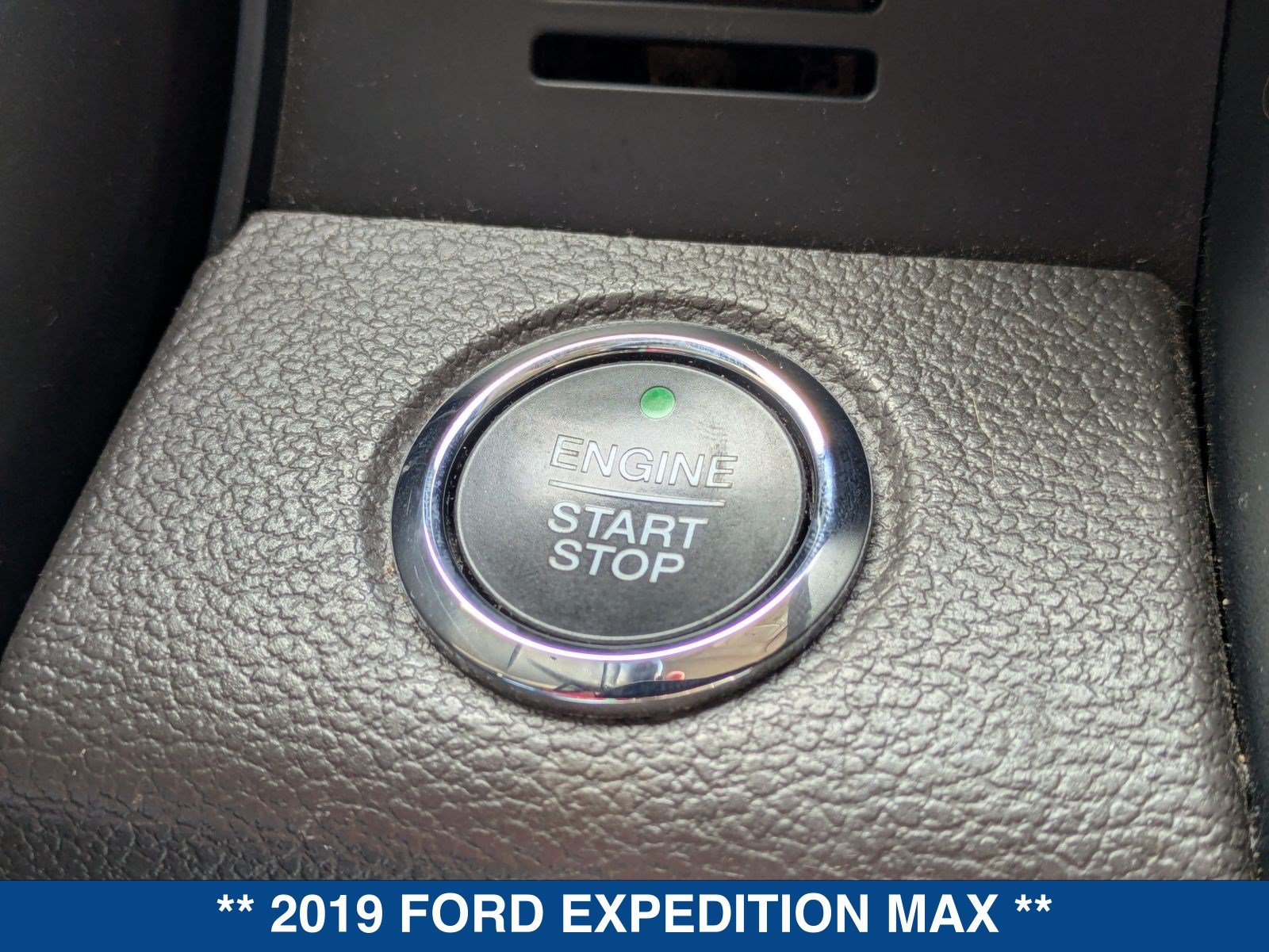 Used 2019 Ford Expedition Max Limited RWD image 37
