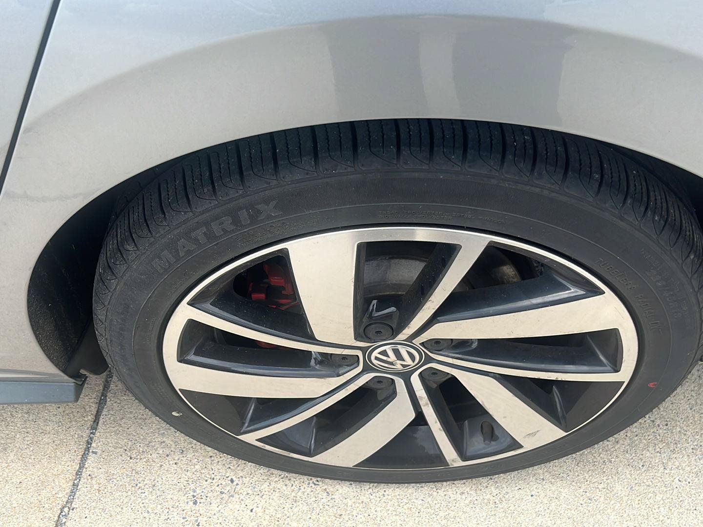 Used 2021 Volkswagen Jetta GLI FWD image 29