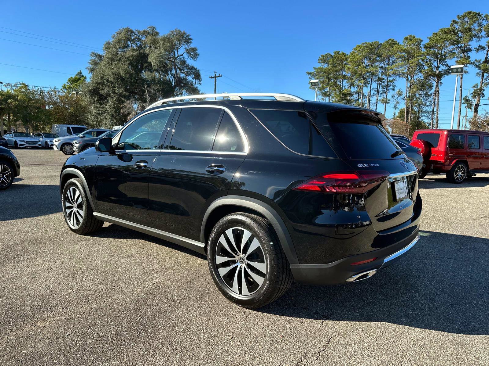 Certified 2025 Mercedes-Benz GLE 350 4MATIC image 3