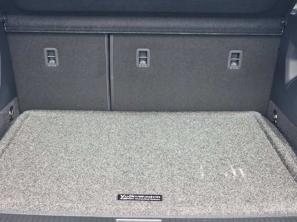 New 2026 Volkswagen Tiguan SEL R-Line image 21