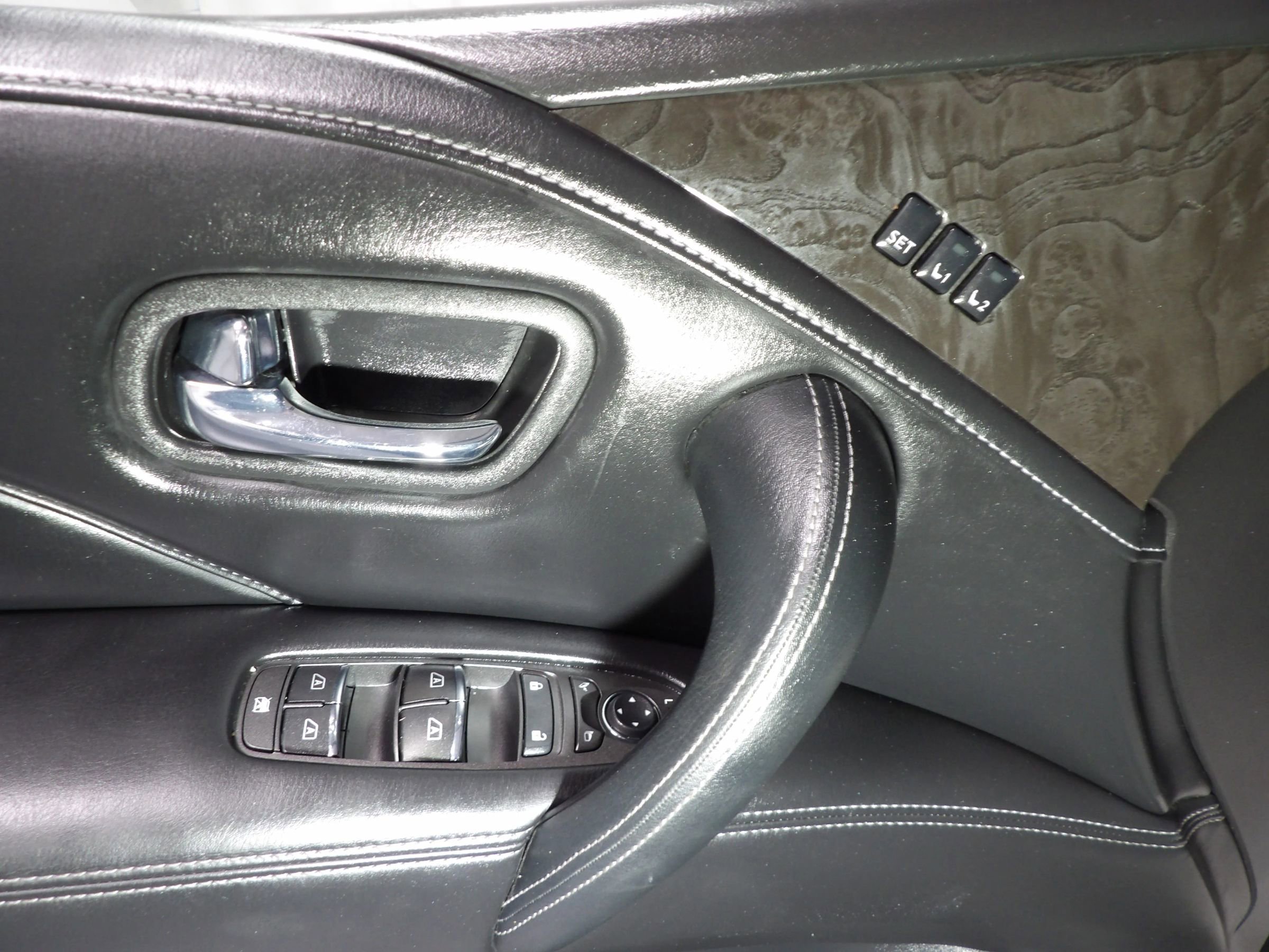 Used 2024 INFINITI QX80 Luxe image 17