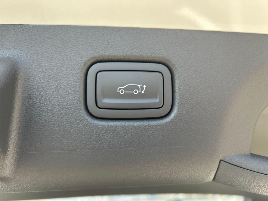 New 2026 Hyundai Kona Limited AWD/4WD image 33