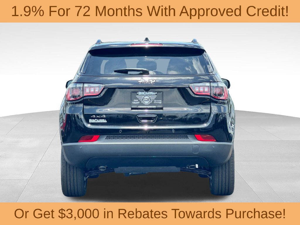 New 2026 Jeep Compass Limited w/ Sun, Sound & Navigation Group AWD/4WD image 6