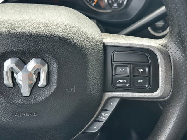 Used 2022 RAM 5500 Tradesman w/ Chrome Appearance Group AWD/4WD image 24