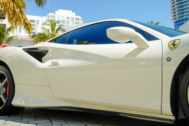 Used 2021 Ferrari F8 Tributo image 36