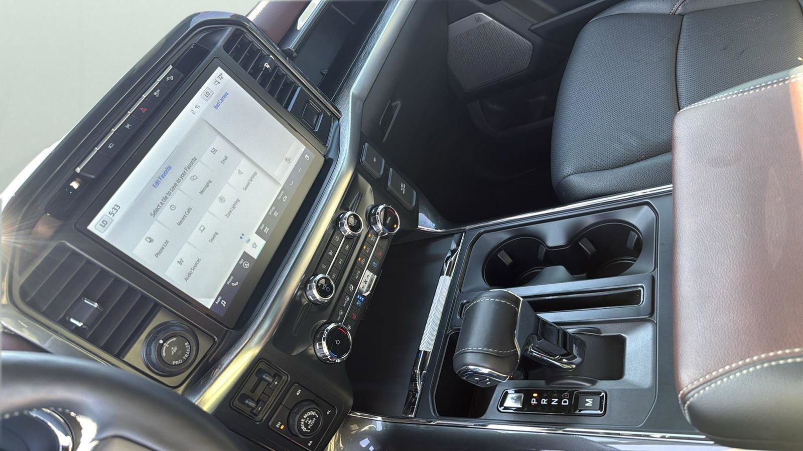 Used 2022 Ford F150 Lariat w/ Equipment Group 502A High image 21