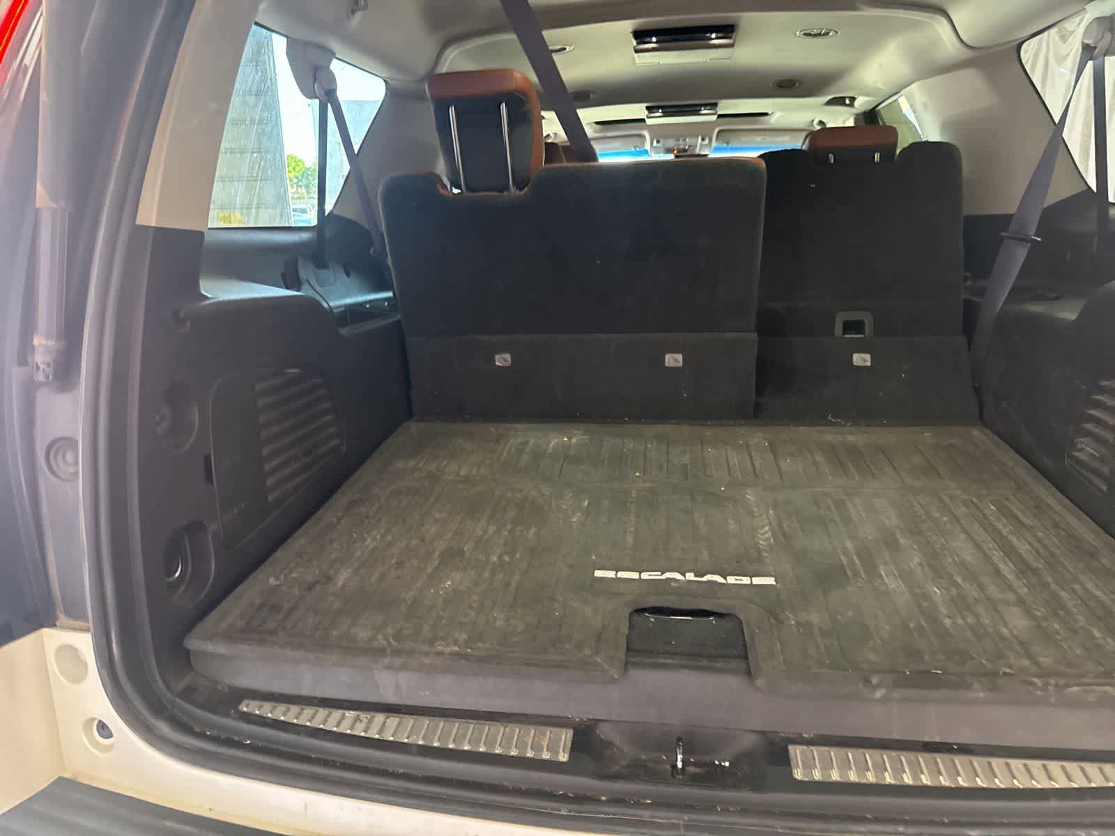 Used 2015 Cadillac Escalade ESV Premium AWD/4WD image 15
