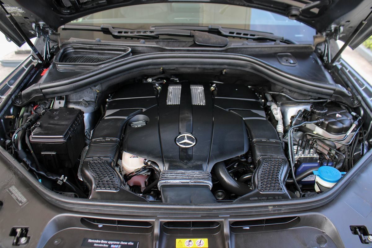 Used 2018 Mercedes-Benz GLS 450 4MATIC image 47