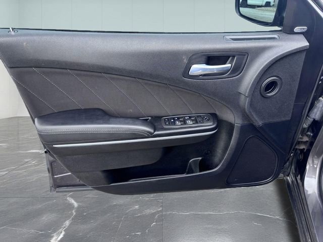 Used 2022 Dodge Charger SXT image 12