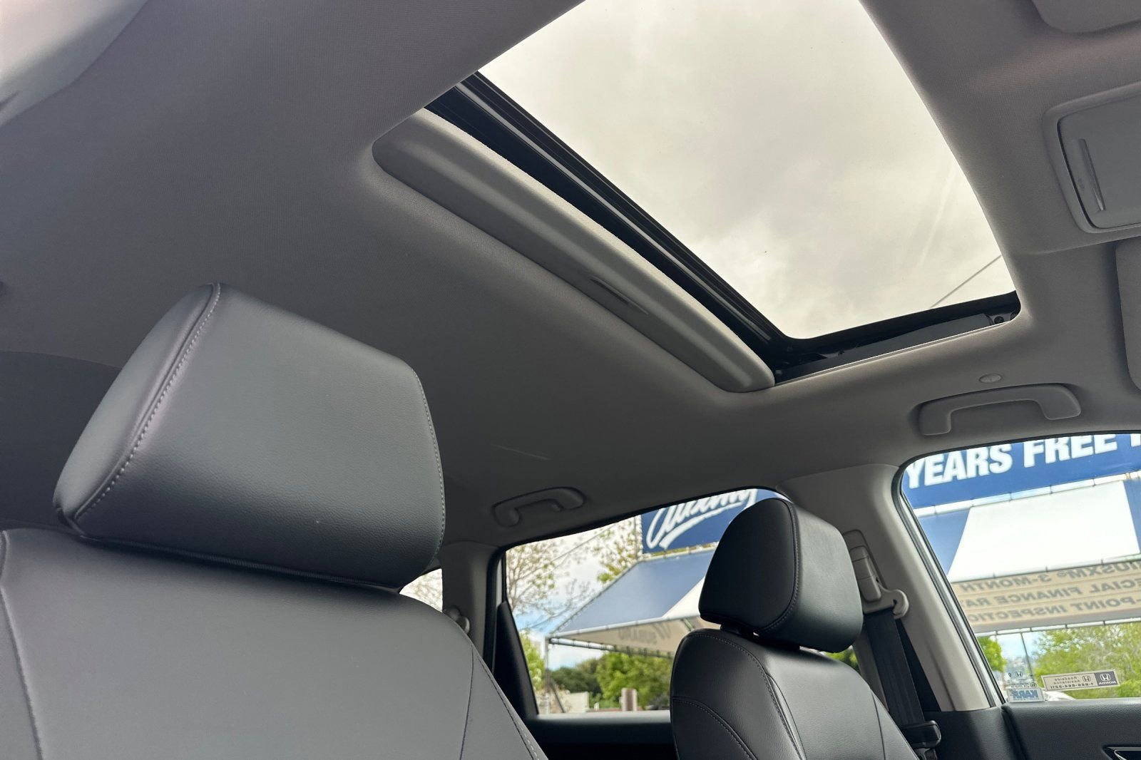 Used 2024 Honda CR-V EX-L image 22