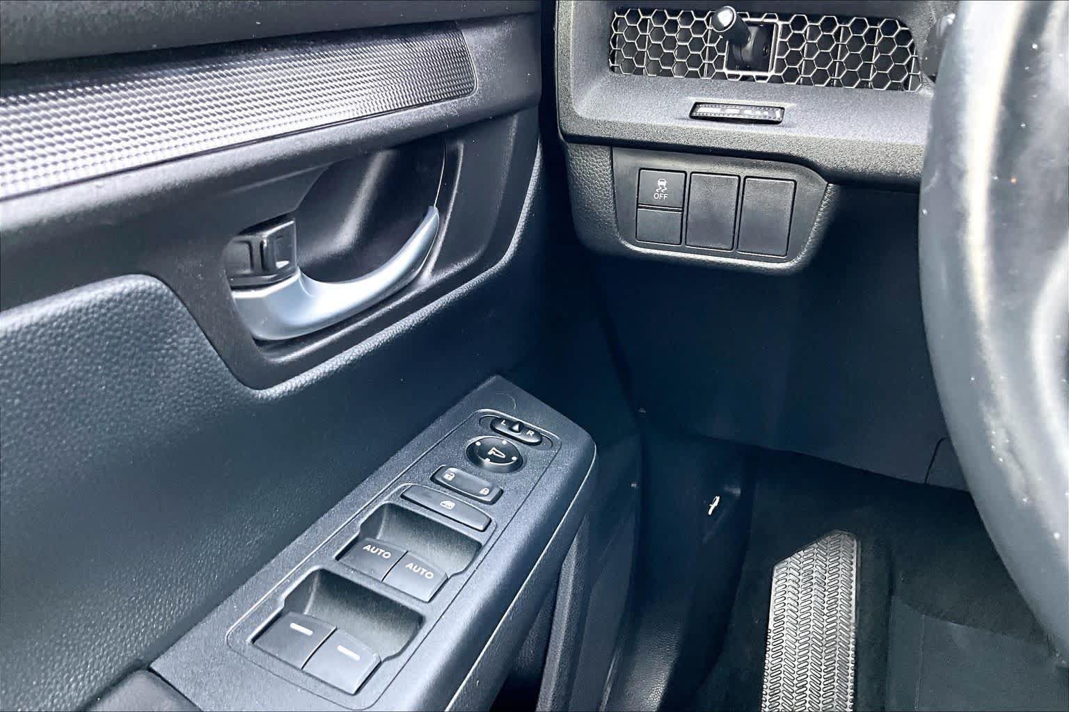 Used 2024 Honda CR-V Sport image 32