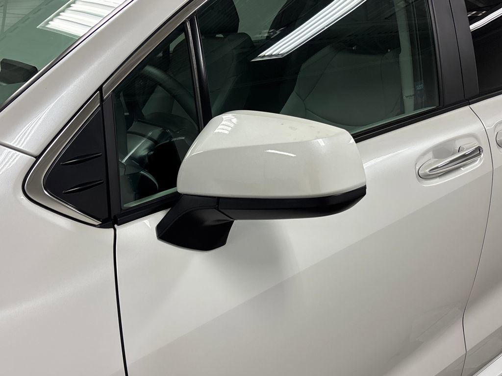 Used 2024 Toyota Sienna XLE FWD image 12