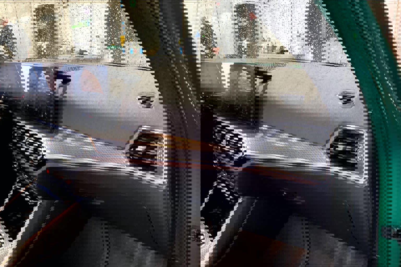 Used 2023 BMW M3 Competition image 18