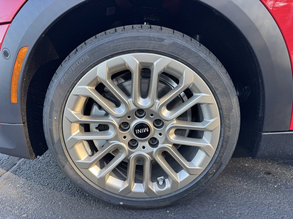 New 2025 MINI Cooper S image 9