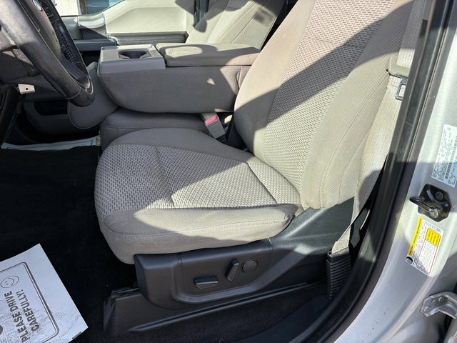 Used 2019 Ford F150 XLT w/ Equipment Group 302A Luxury AWD/4WD image 12