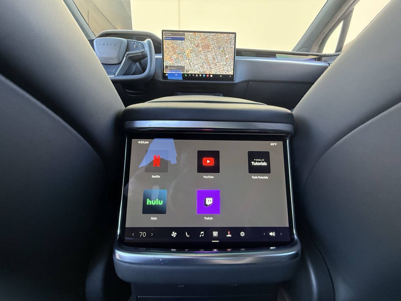 Used 2023 Tesla Model X AWD/4WD image 27