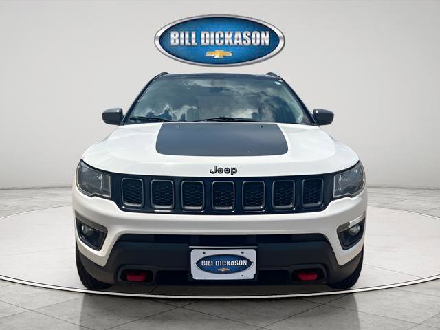 Used 2020 Jeep Compass Trailhawk AWD/4WD image 2