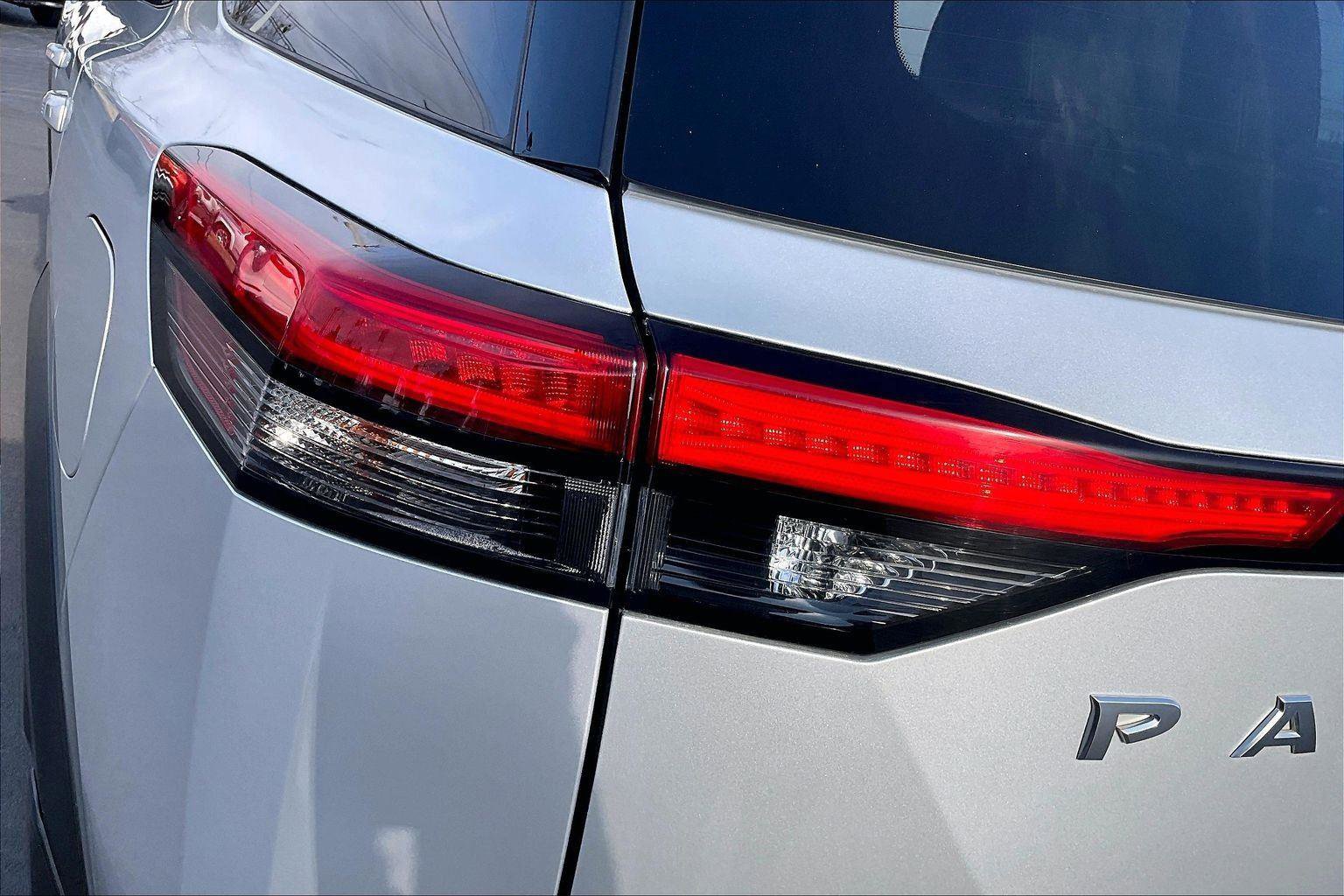 Certified 2022 Nissan Pathfinder SL image 30