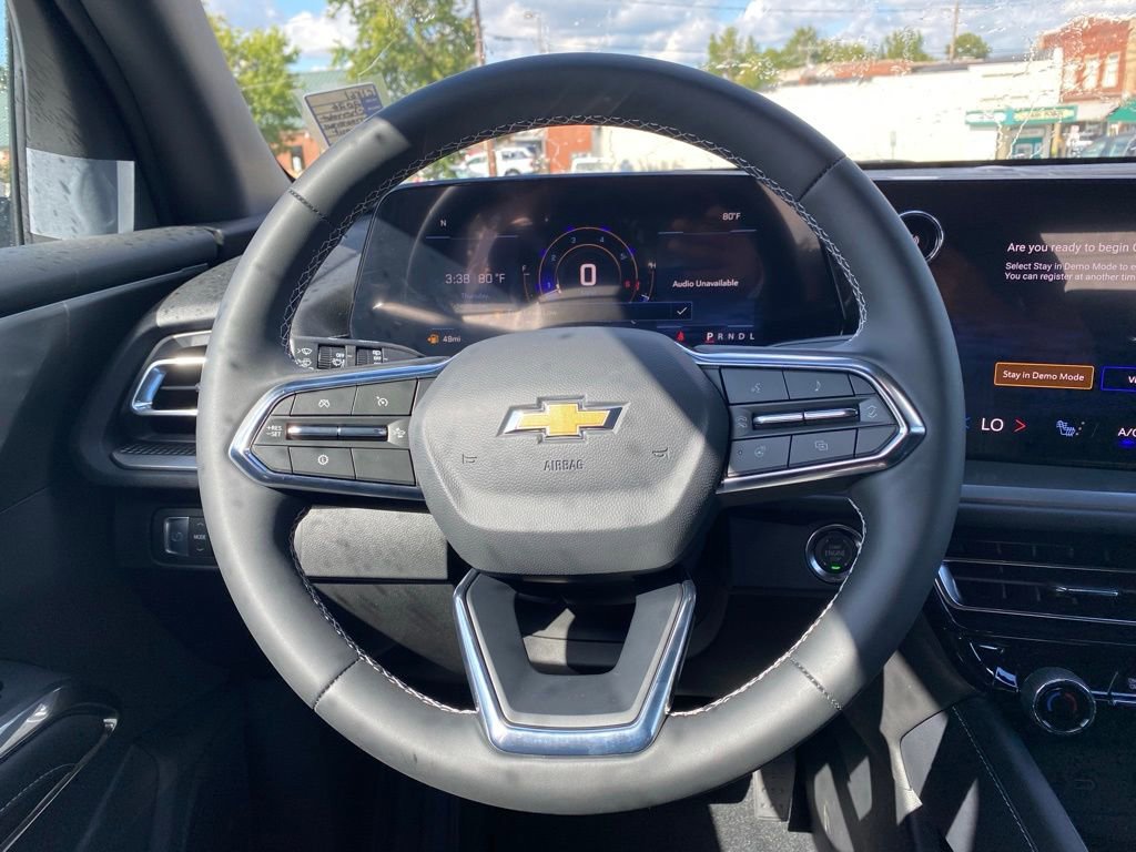 New 2026 Chevrolet Traverse LT image 11