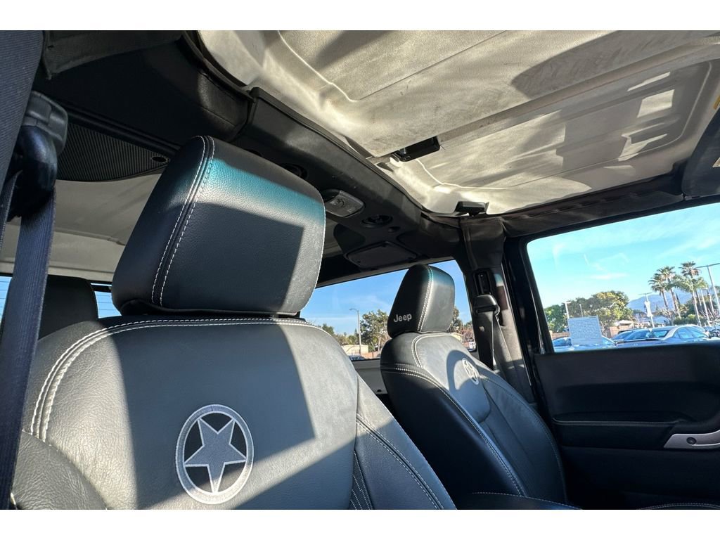 Used 2015 Jeep Wrangler Sport image 20