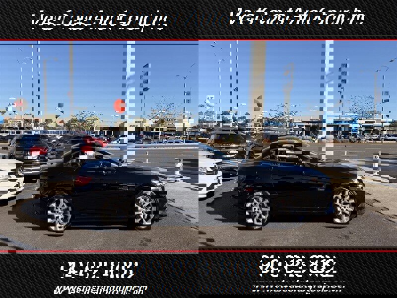 Used 2017 Mercedes-Benz SLC 300 w/ Premium 1 Package image 7