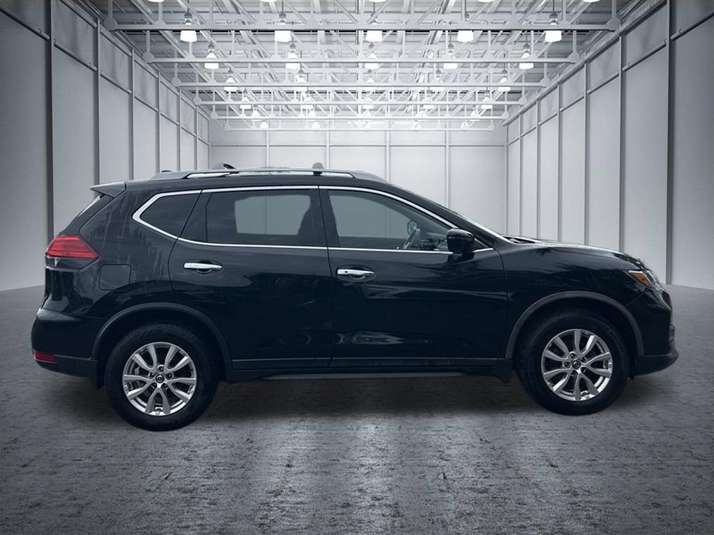 Used 2017 Nissan Rogue SV AWD/4WD image 22