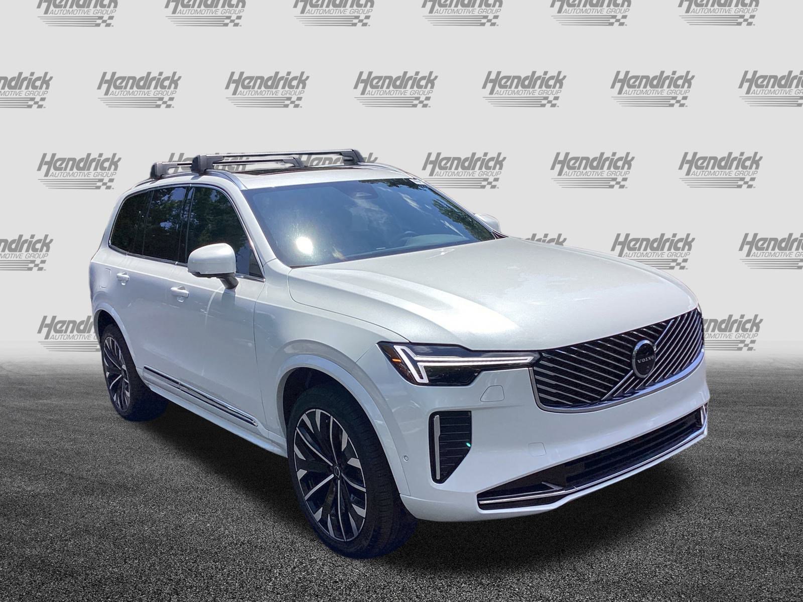 New 2026 Volvo XC90 B6 Plus w/ Protection Package Premier image 2