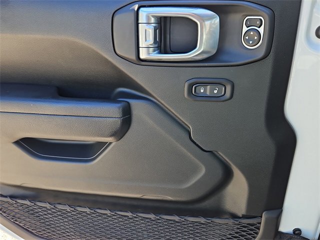 Used 2023 Jeep Gladiator Sport image 23