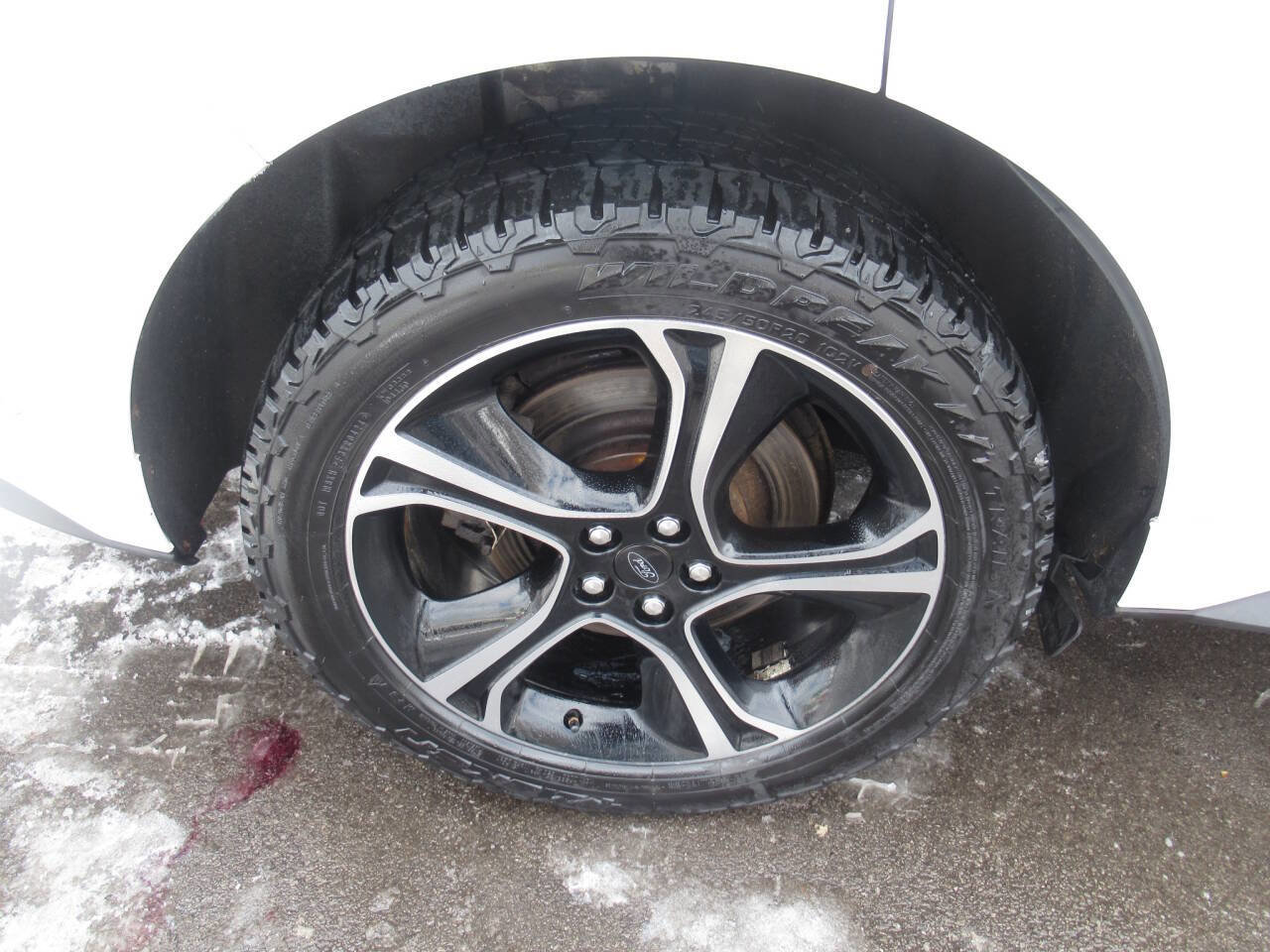 Used 2019 Ford Edge ST w/ Equipment Group 401A image 11