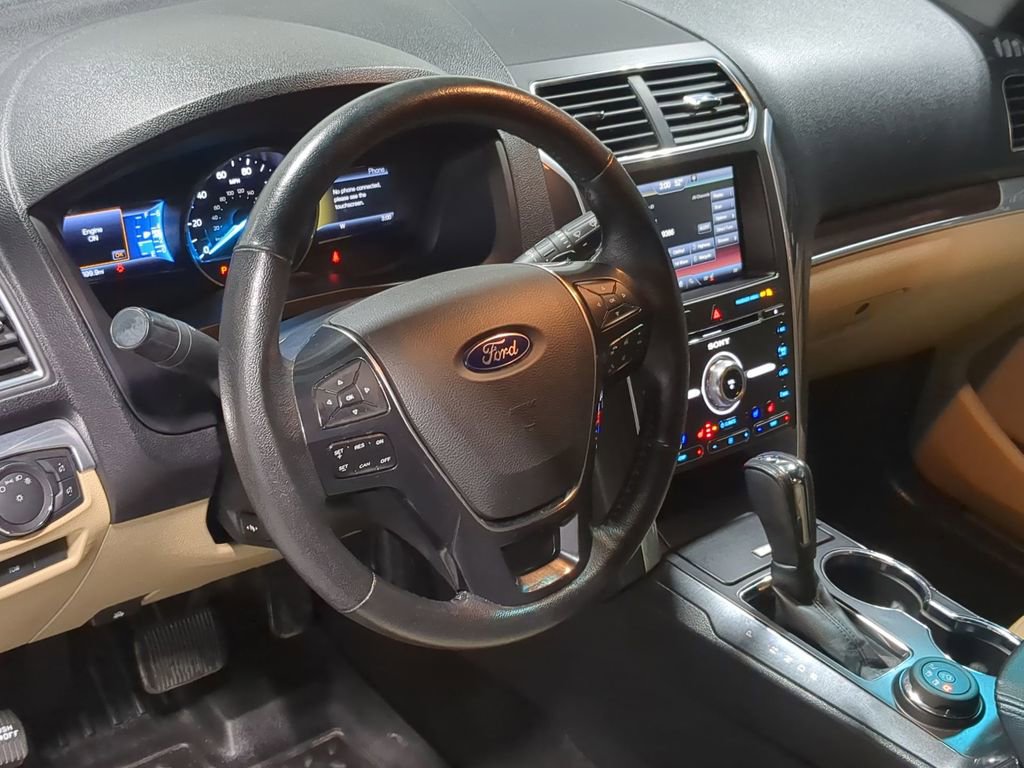 Used 2016 Ford Explorer Limited AWD/4WD image 12