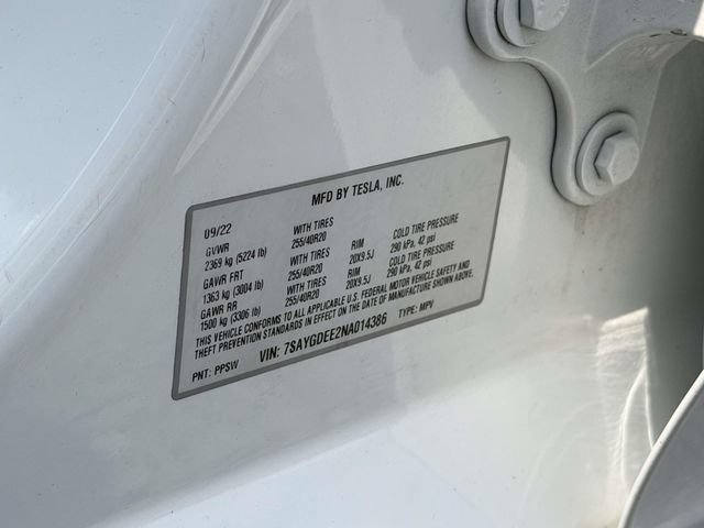Used 2022 Tesla Model Y Long Range AWD/4WD image 28