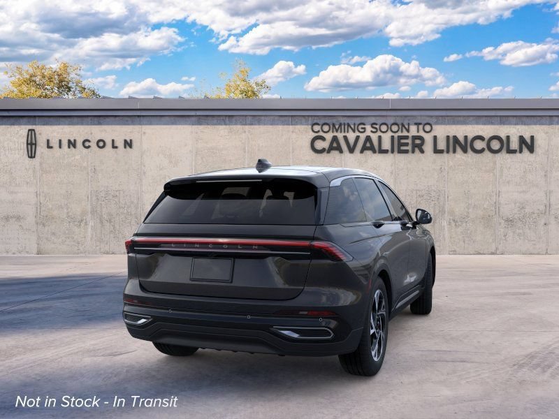 New 2026 Lincoln Nautilus Premier AWD/4WD image 8