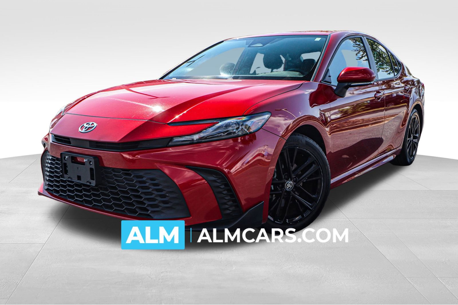 Used 2025 Toyota Camry SE