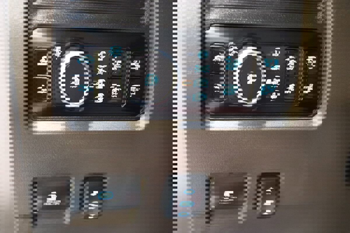 Used 2025 Ford F250 King Ranch image 51