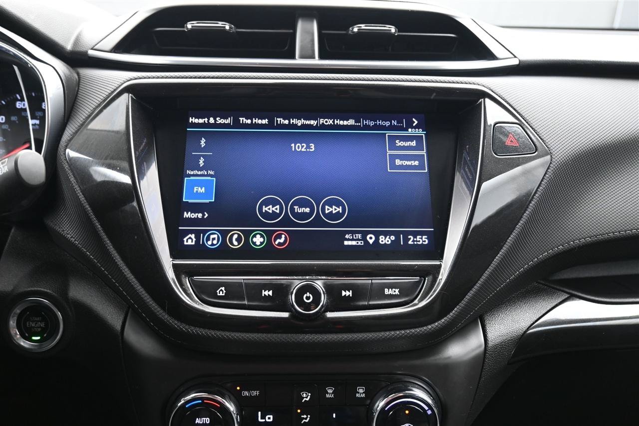 Used 2022 Chevrolet TrailBlazer LT w/ Convenience Package FWD image 13