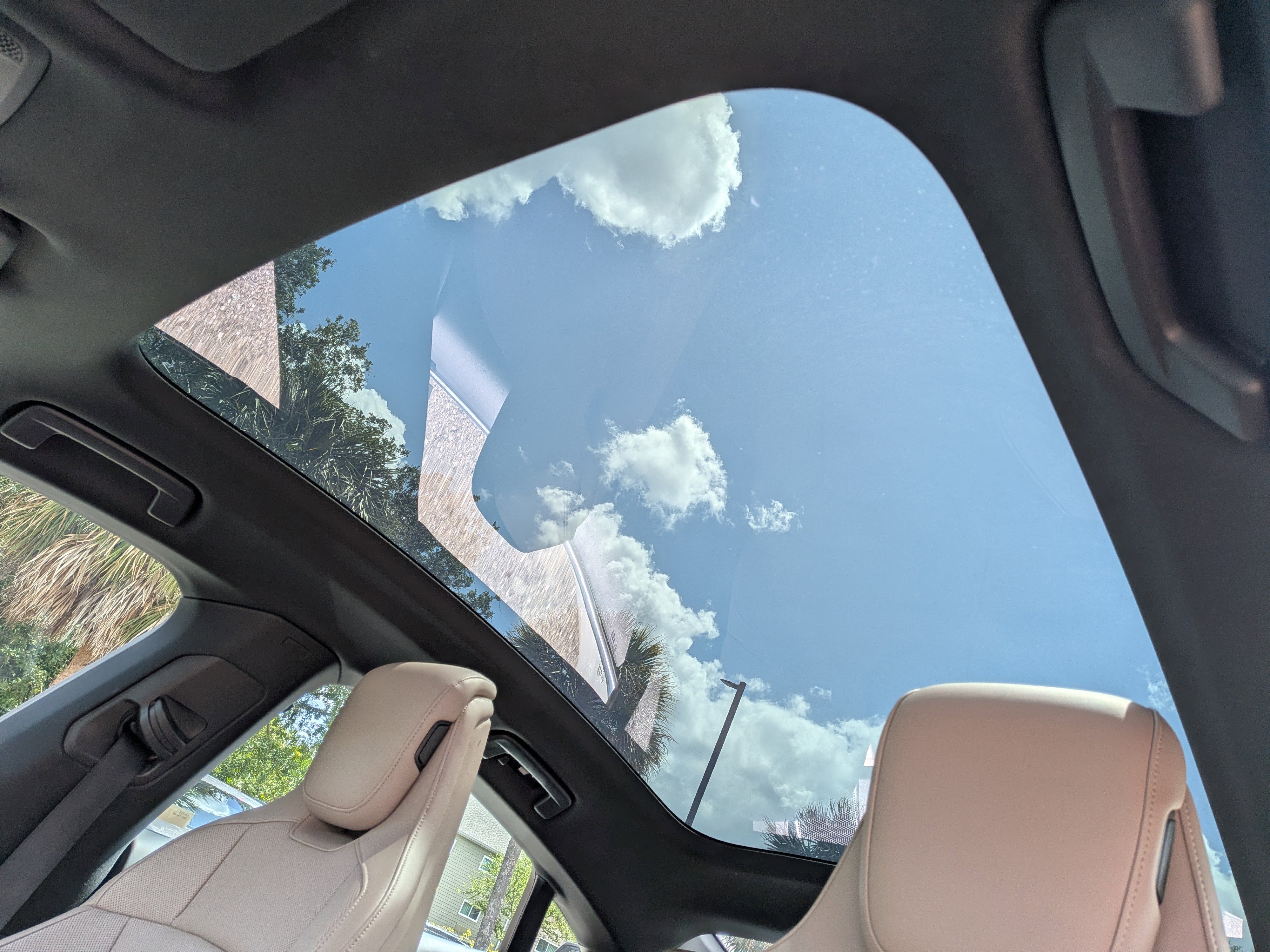 Used 2022 Porsche Taycan 4S image 22