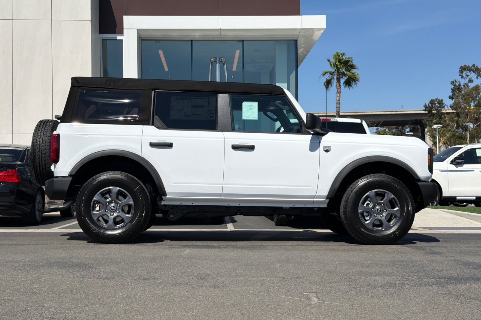 New 2026 Ford Bronco Big Bend AWD/4WD image 2