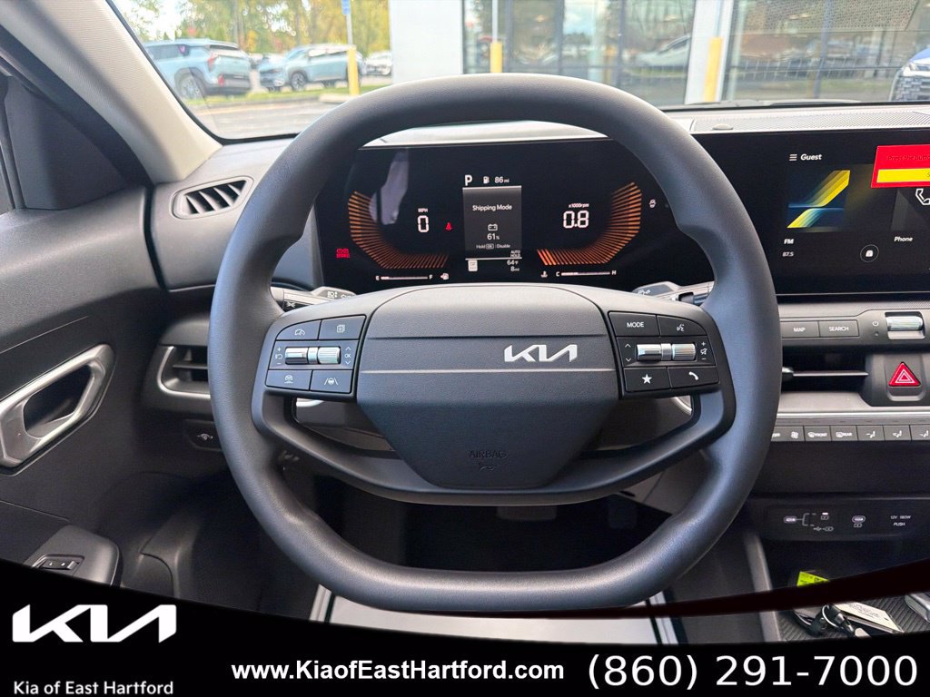 New 2026 Kia K4 FWD image 24