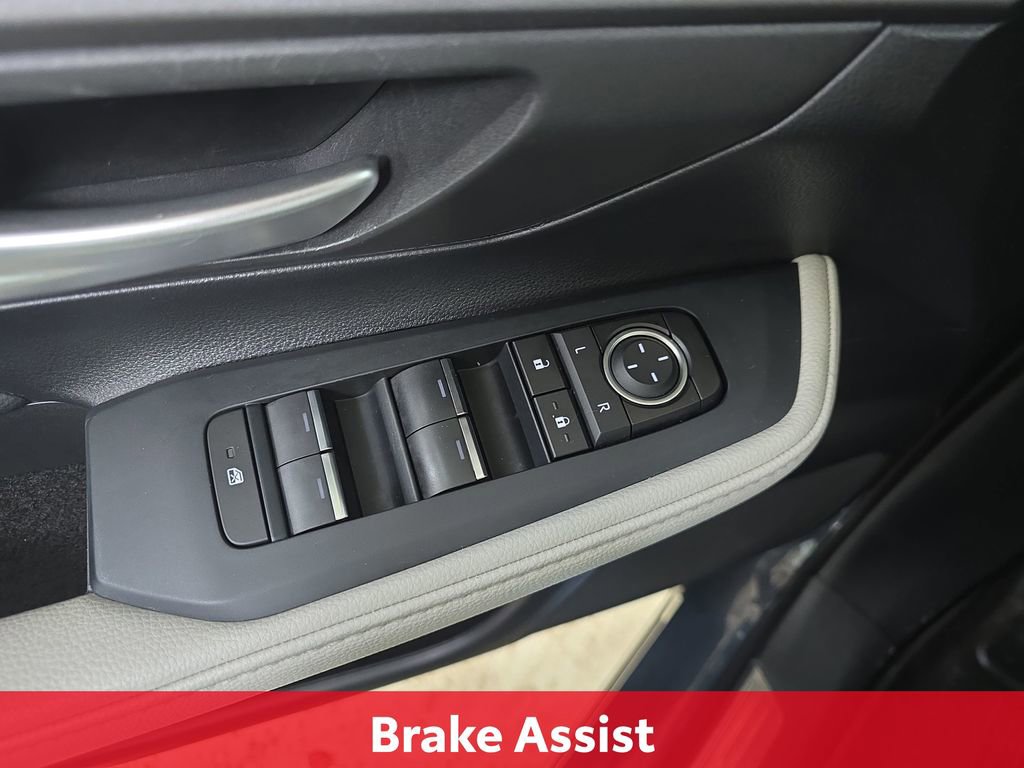 Certified 2024 Toyota Grand Highlander XLE image 32