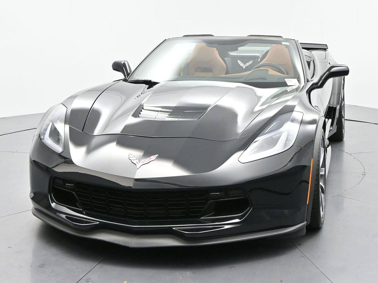 Used 2019 Chevrolet Corvette Grand Sport RWD image 2